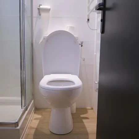 Adamas - Chek In H24 - Wifi * Lyon