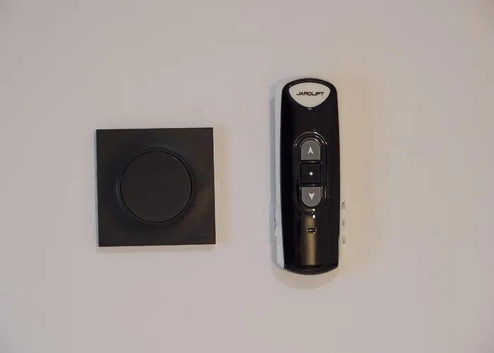 Adamas - Chek In H24 - Wifi 里昂